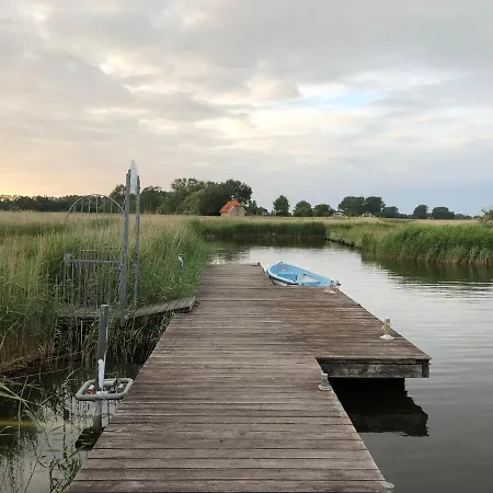 Kiebitzort Ruegen Otel
