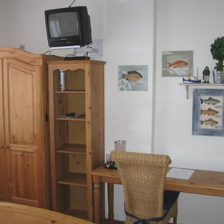 Kiebitzort Ruegen Otel Ummanz