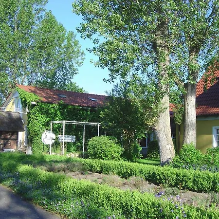 Kiebitzort Ruegen Hotel