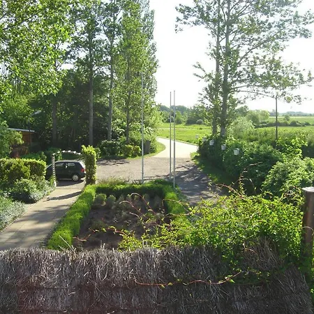 Kiebitzort Ruegen Otel Ummanz
