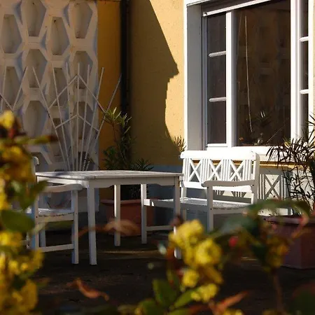Kiebitzort Ruegen Otel *